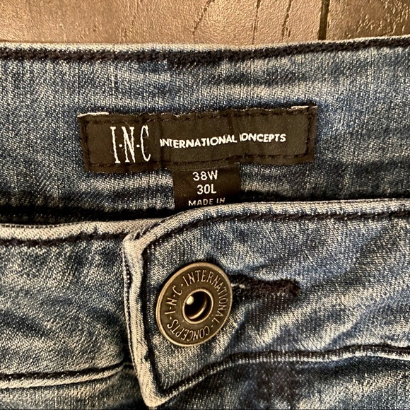 SOLD!!! I-N-C International Concepts Moto Jeans - Picture 5 of 6